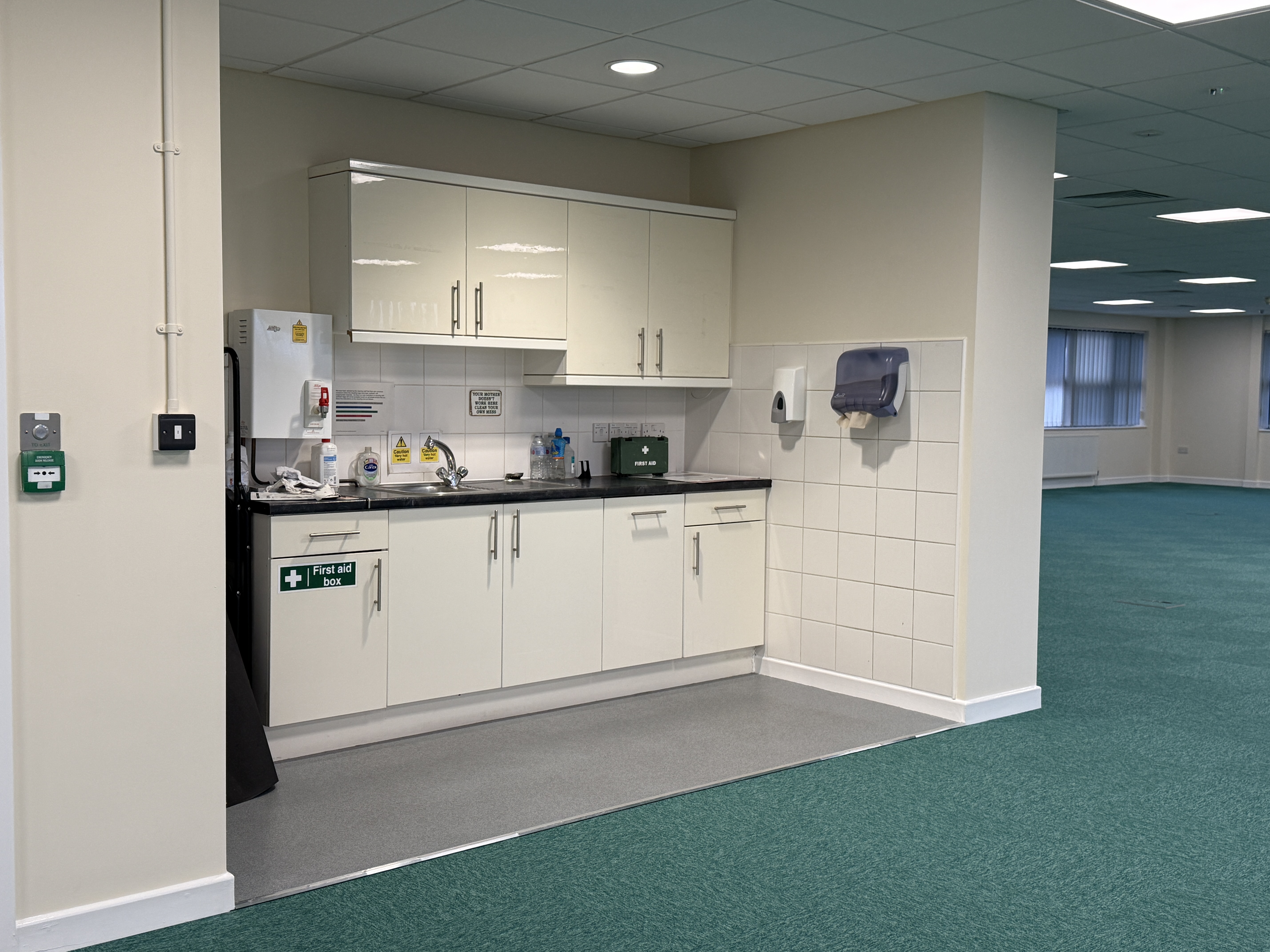 Office in Newton Abbot - photo 4